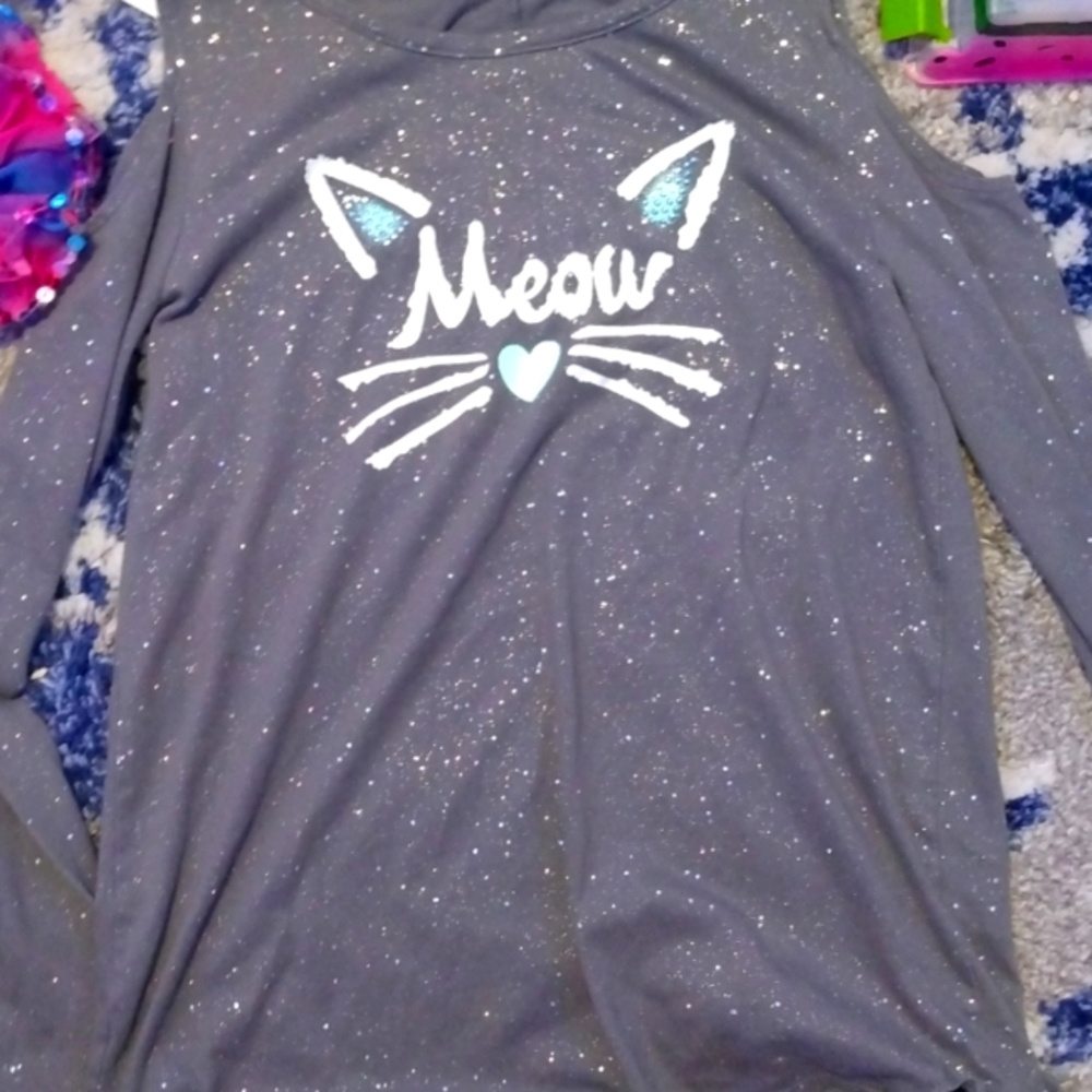 A gray size 14 Justice shirt